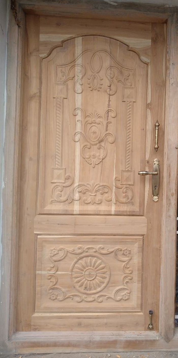 Wooden teke wood door